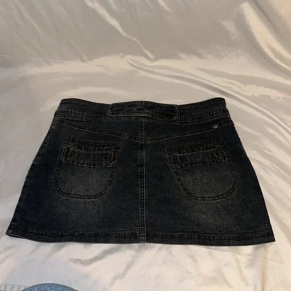 Duchesse mini skirt - Picture 2 of 5